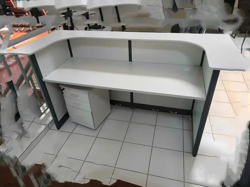 Kreston 1.6M Reception Desk - Image 3