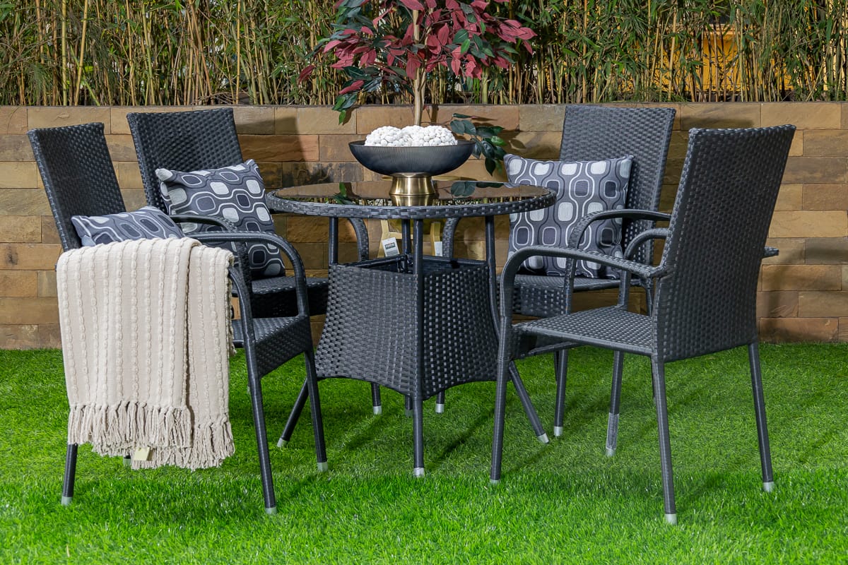 Outdoor Collection