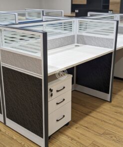 Modern 4 Seater Office Workstation