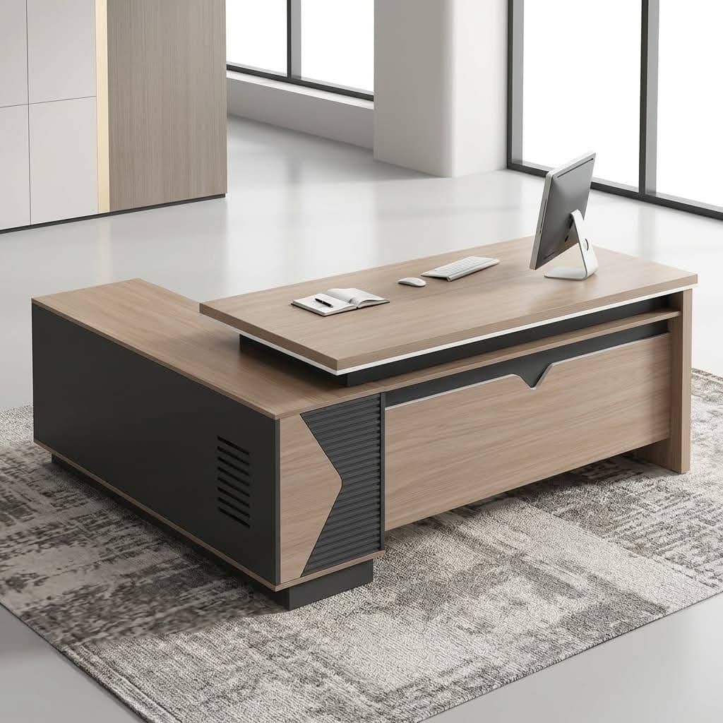 1.8M Monarch Executive Desk - Image 4